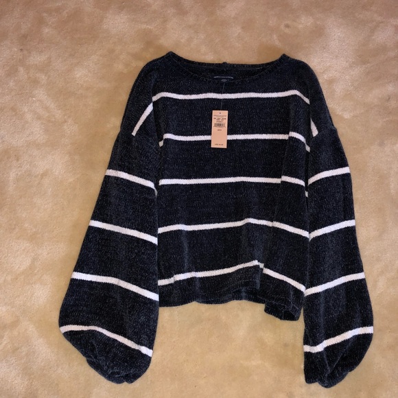 American Eagle Outfitters Sweaters - American Eagle chenille sweater